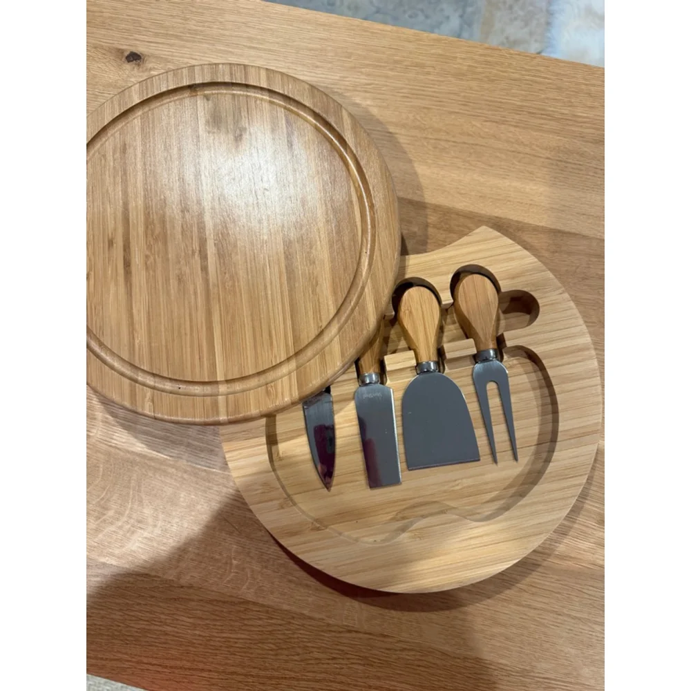 VonShef Brown Wood Cheese Board with Silver Knives One Size